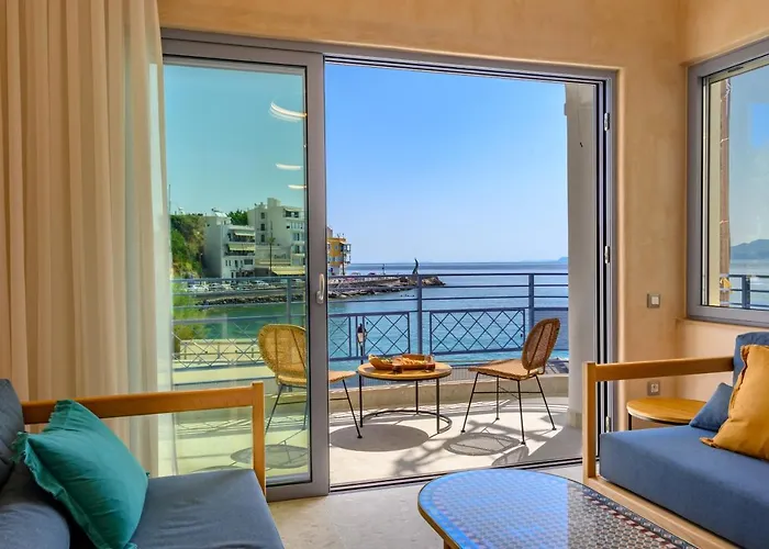 Asteria Seafront Luxury Apartment