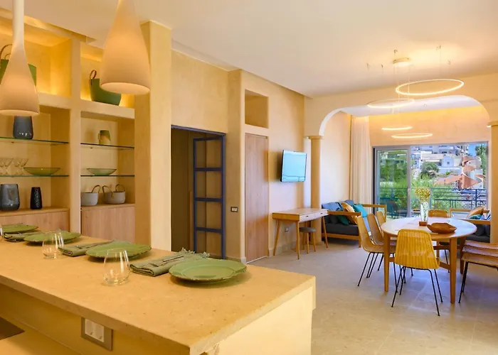 Asteria Seafront Luxury Apartment